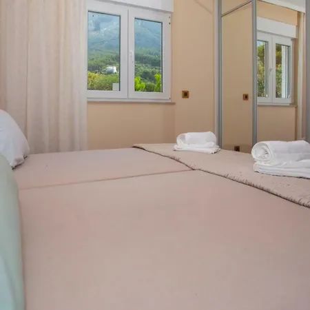 Edgar Апартаменти Макарська